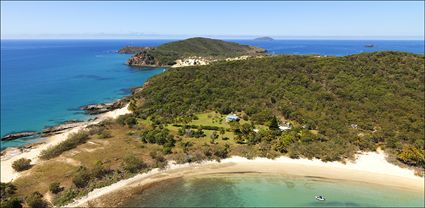 Svendsens Beach Retreat - Great Keppel Island - Yeppoon - QLD T (PBH4 00 18744)